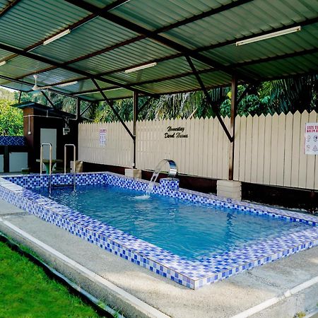 Rembau Adorable 3-Bedroom Home With Pool, Wi-Fi And Bbq מראה חיצוני תמונה