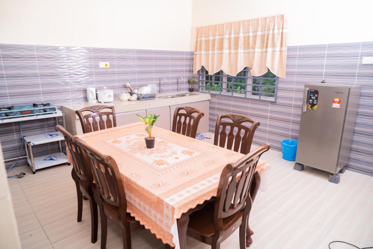 Rembau Adorable 3-Bedroom Home With Pool, Wi-Fi And Bbq מראה חיצוני תמונה