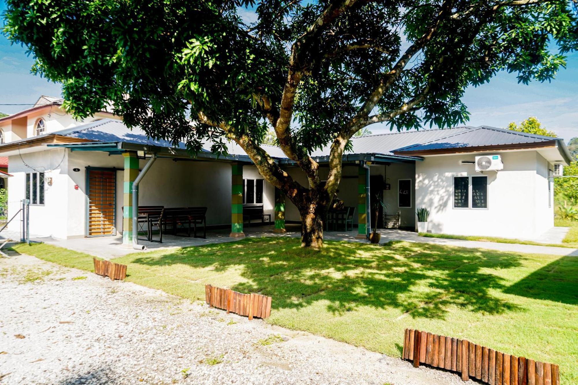 Rembau Adorable 3-Bedroom Home With Pool, Wi-Fi And Bbq מראה חיצוני תמונה