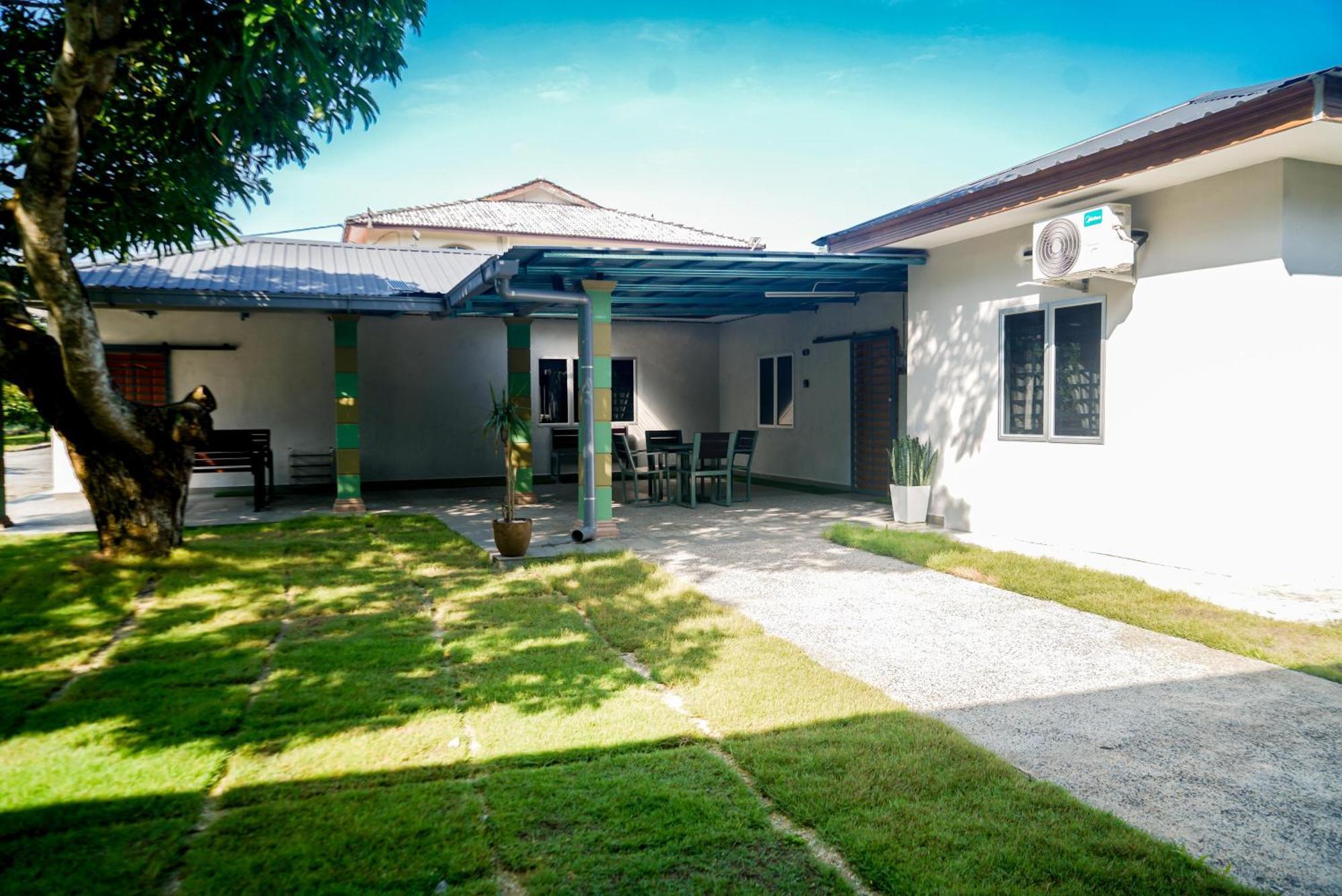 Rembau Adorable 3-Bedroom Home With Pool, Wi-Fi And Bbq מראה חיצוני תמונה