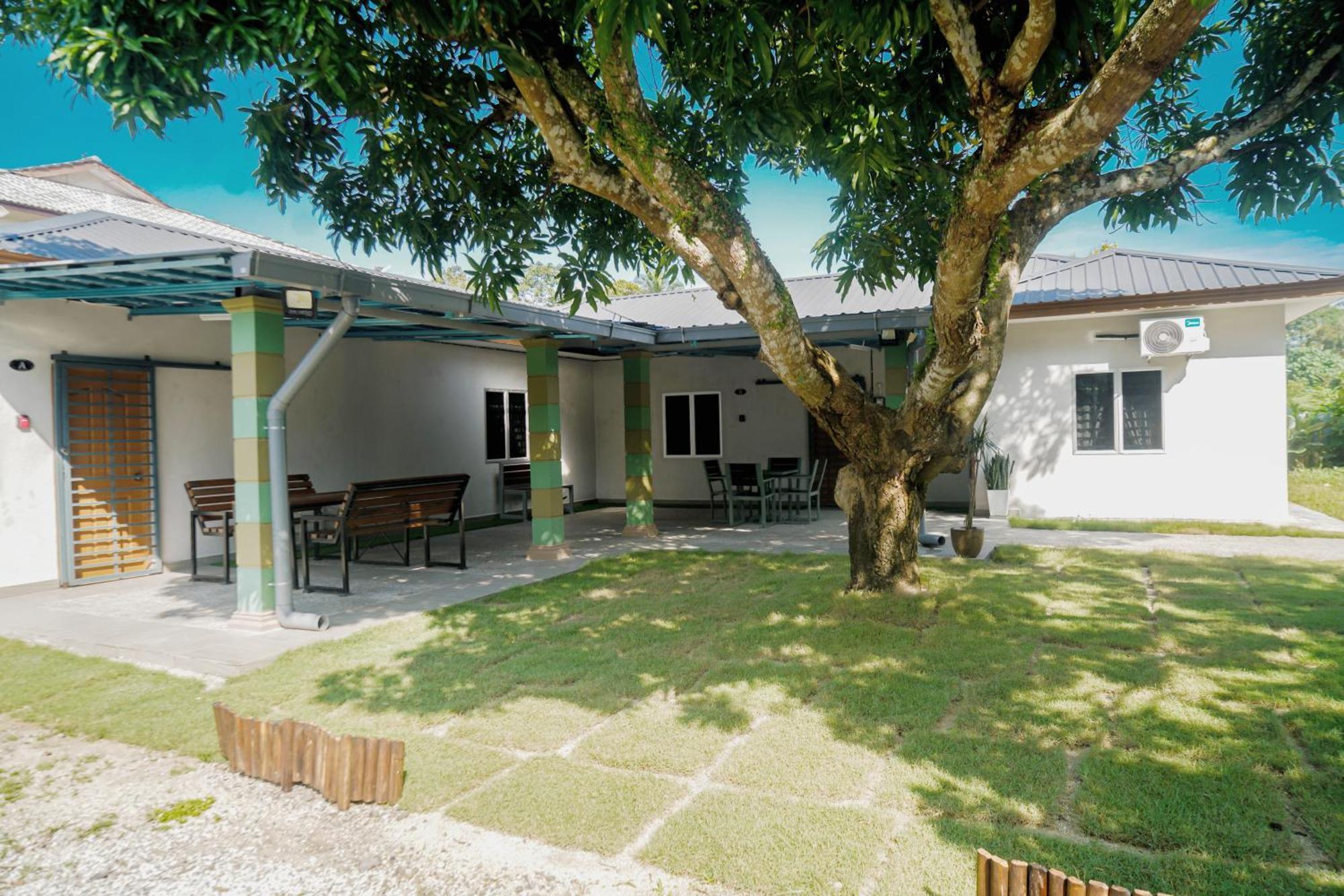 Rembau Adorable 3-Bedroom Home With Pool, Wi-Fi And Bbq מראה חיצוני תמונה