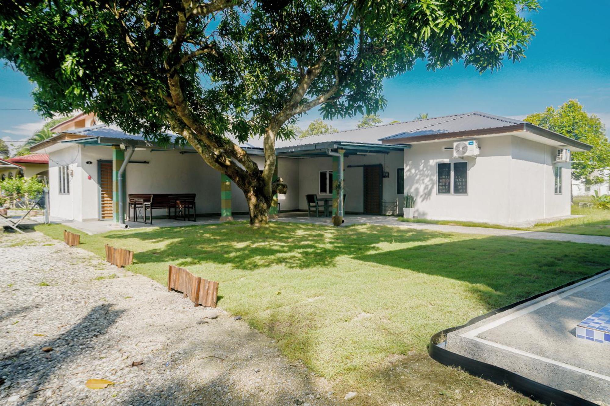 Rembau Adorable 3-Bedroom Home With Pool, Wi-Fi And Bbq מראה חיצוני תמונה